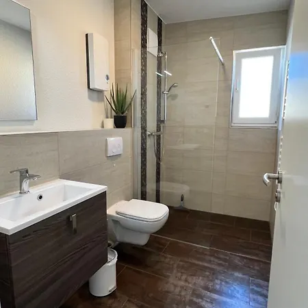 Nagelneue Mit Waldblick 10min Zur Igelring21og 그랄뮈리츠